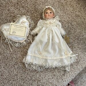 Kingstate Porcelain Doll. Grace. NWT